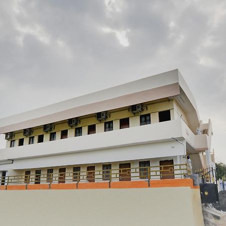 Hotel O Aruthraa Residency Podanur Екстер'єр фото